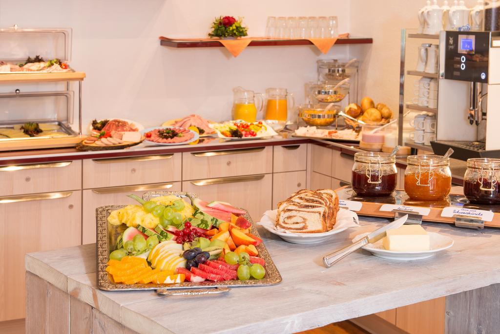 Hotel Garni Regina Oberstdorf Eksteriør billede